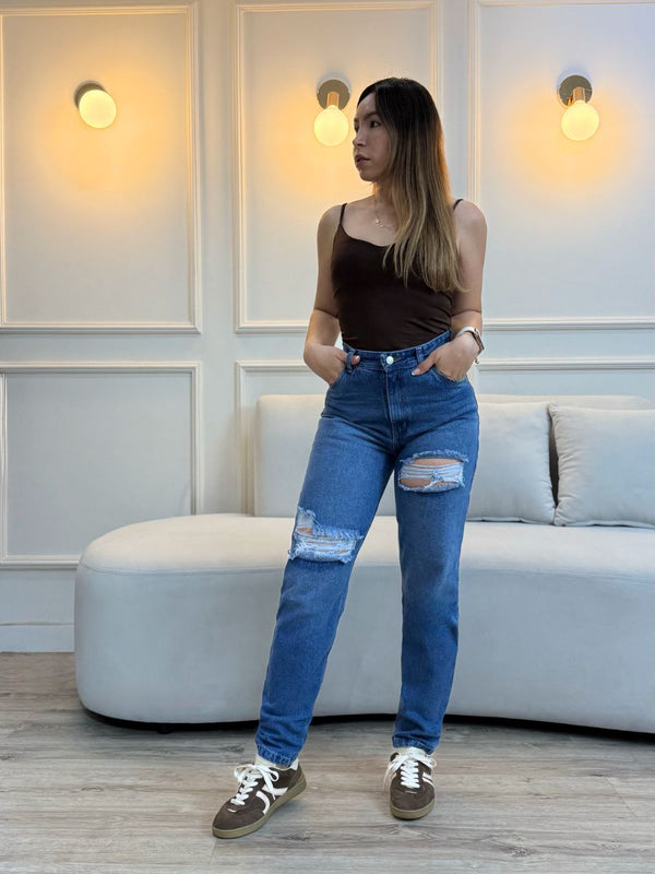 Jean Mom Fit Azul Medio Roto