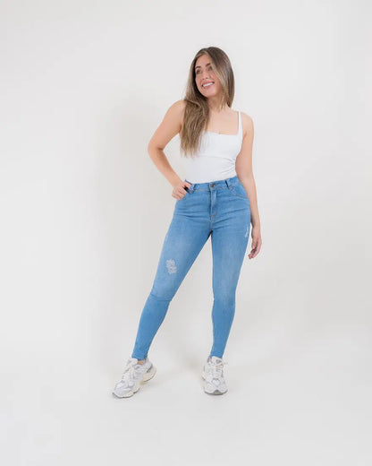 Jeans Skinny Europeo - Medio Azul Claro Desgastado Roto