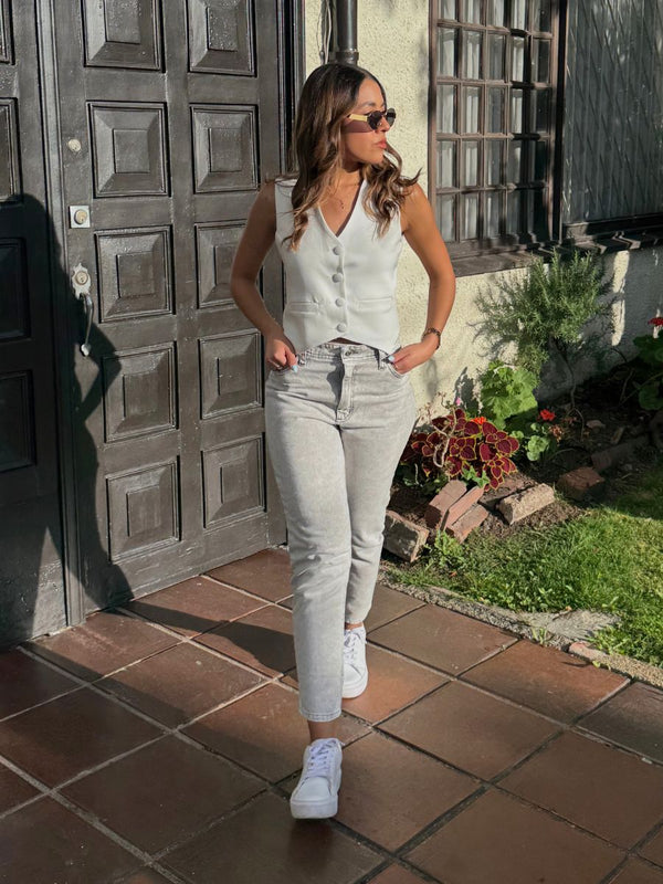 Jean Mom Fit Gris Claro